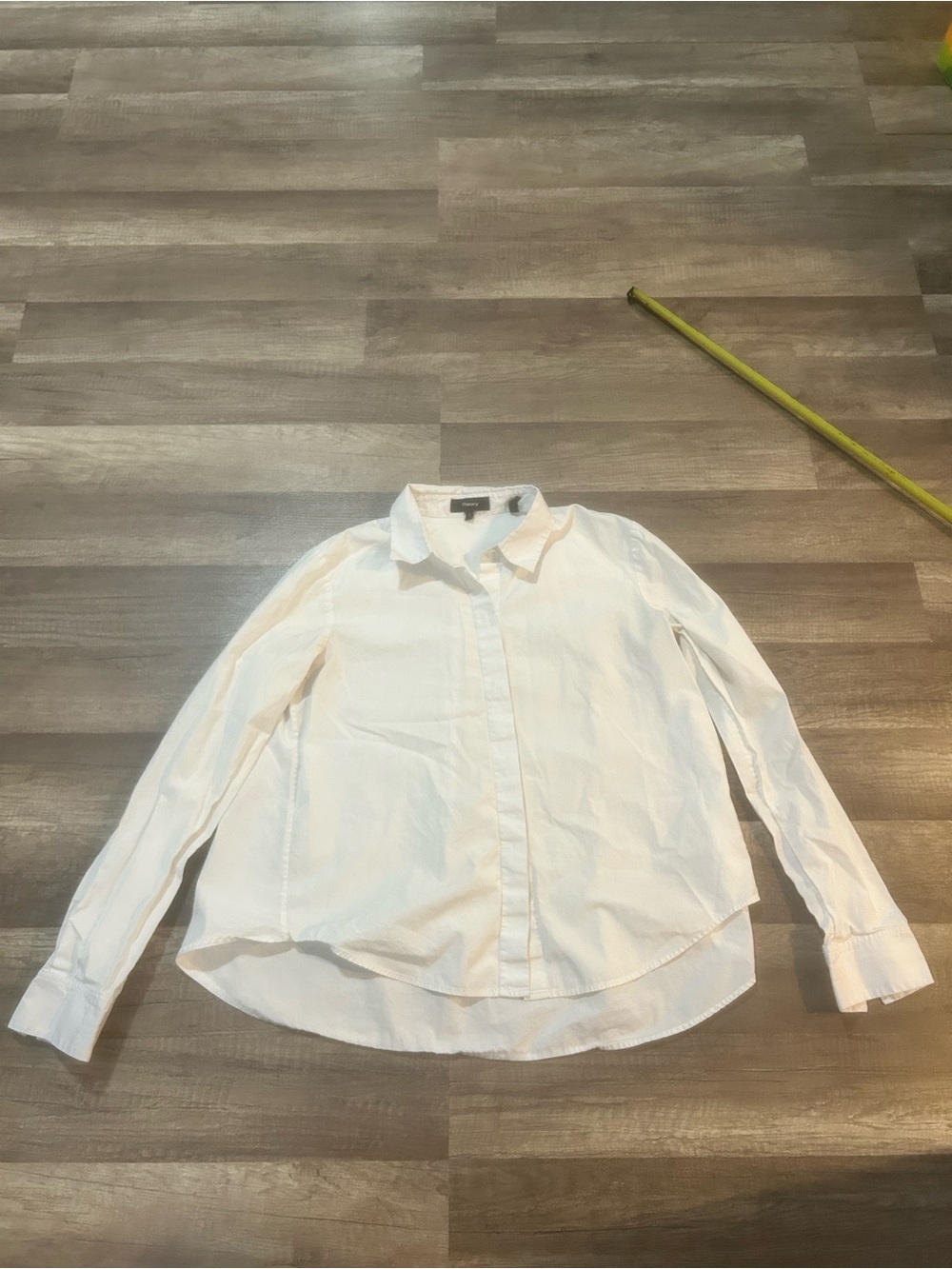 Theory Women’s White Button Up Long Sleeve Shirt Size Small